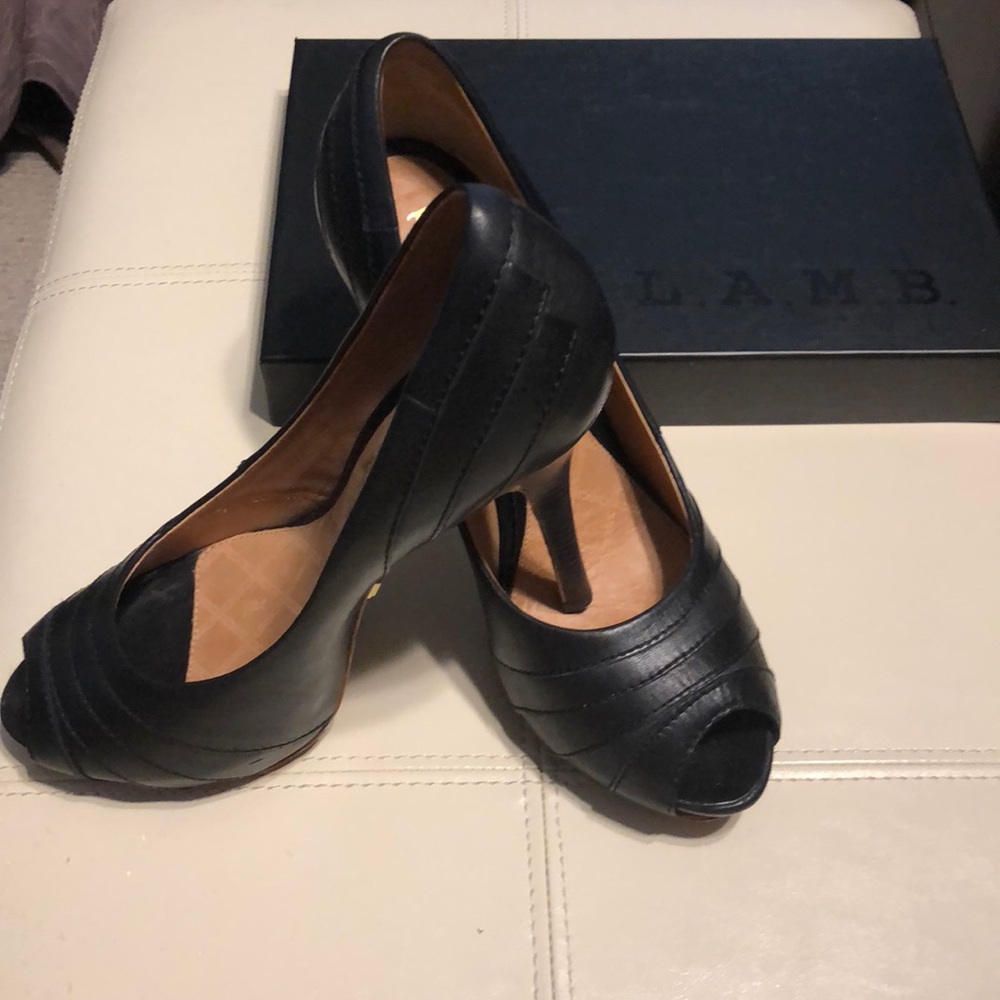 Classic leather L.A.M.B. heels